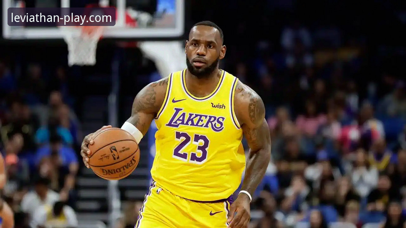 乐鱼体育app官方登录评测：从湖人险胜步行者看新版观赛体验升级